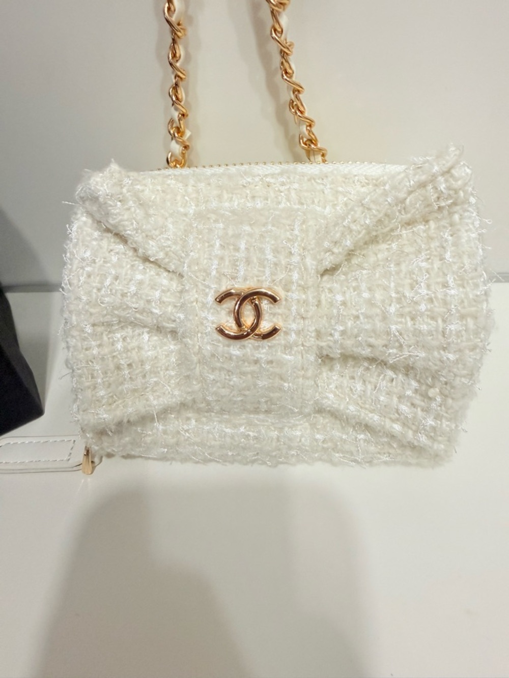 CHANEL Cream Tweed Mini Cosmetic Pouch with Gold Chain Strap - Picture 2 of 9